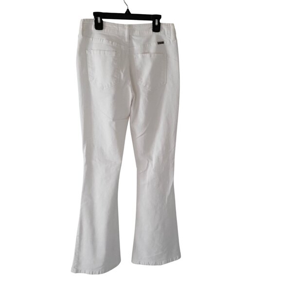 KanCan Women's White Mid Rise Distressed Flare Jeans Petite 9/28 - Picture 3 of 7